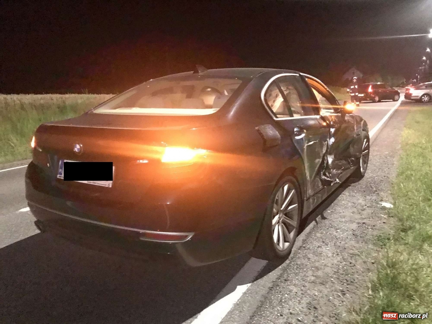 Zdjęcie w galerii na portalu naszraciborz.pl: Zderzenie BMW i seata w Kornicach [FOTO] wiadomości z regionu