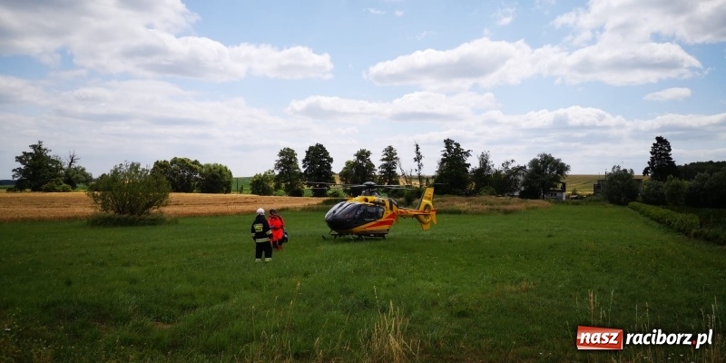 Zdjęcie w galerii na portalu naszraciborz.pl: Wypadek w Krzanowicach. Lądował śmigłowiec LPR [FOTO i WIDEO] wiadomości z regionu