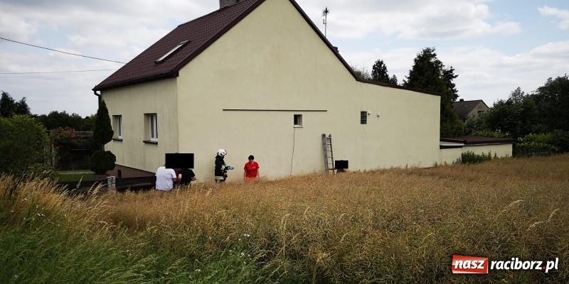 Zdjęcie w galerii na portalu naszraciborz.pl: Wypadek w Krzanowicach. Lądował śmigłowiec LPR [FOTO i WIDEO] wiadomości z regionu