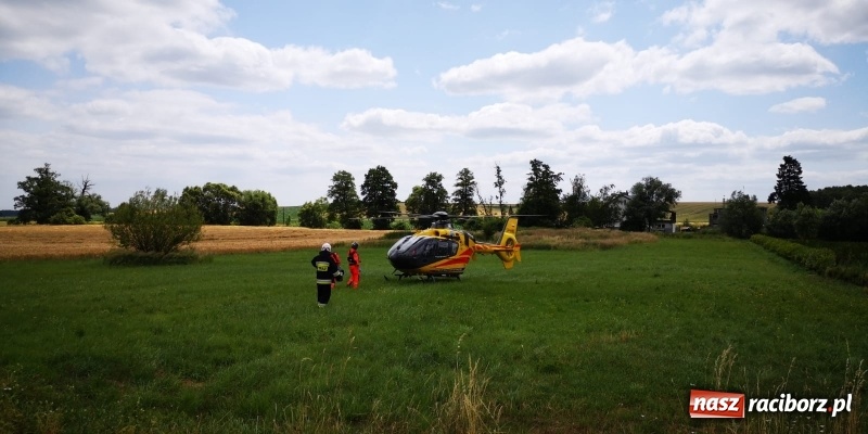 Zdjęcie w galerii na portalu naszraciborz.pl: Wypadek w Krzanowicach. Lądował śmigłowiec LPR [FOTO i WIDEO] wiadomości z regionu