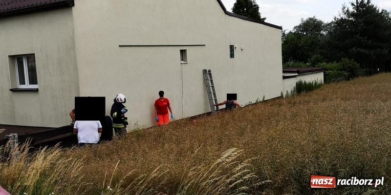 Zdjęcie w galerii na portalu naszraciborz.pl: Wypadek w Krzanowicach. Lądował śmigłowiec LPR [FOTO i WIDEO] wiadomości z regionu