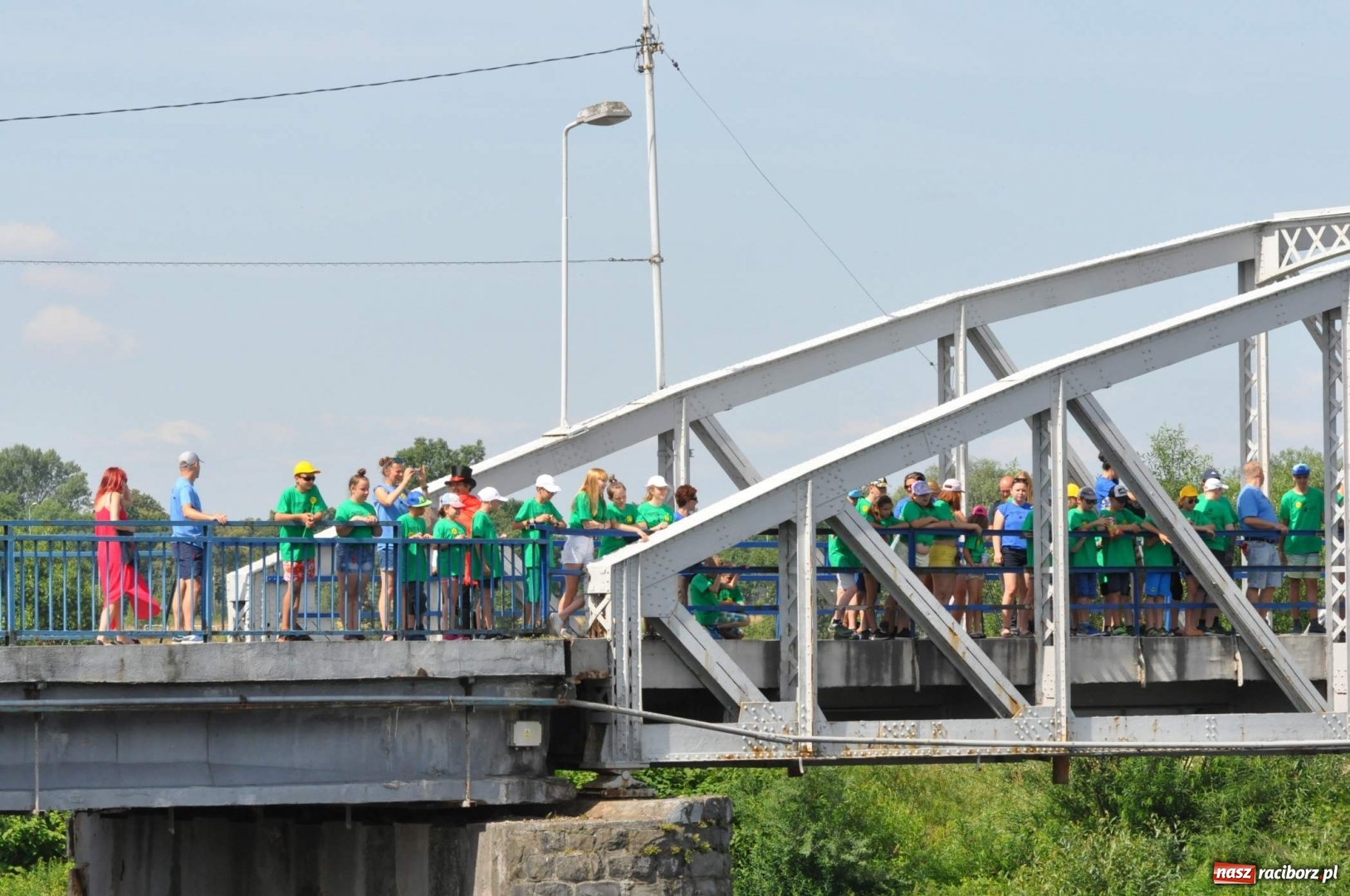 Zdjęcie w galerii na portalu naszraciborz.pl: Otwarcie Meandrów Odry w retro klimacie [FOTO i WIDEO] wiadomości z regionu