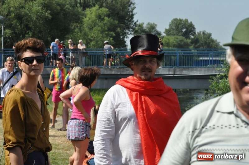 Zdjęcie w galerii na portalu naszraciborz.pl: Otwarcie Meandrów Odry w retro klimacie [FOTO i WIDEO] wiadomości z regionu