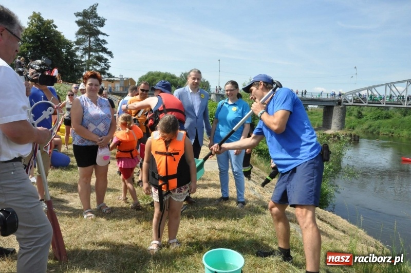 Zdjęcie w galerii na portalu naszraciborz.pl: Otwarcie Meandrów Odry w retro klimacie [FOTO i WIDEO] wiadomości z regionu