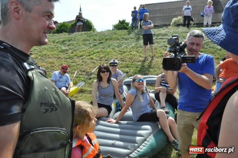 Zdjęcie w galerii na portalu naszraciborz.pl: Otwarcie Meandrów Odry w retro klimacie [FOTO i WIDEO] wiadomości z regionu