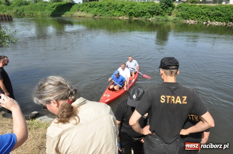 Zdjęcie w galerii na portalu naszraciborz.pl: Otwarcie Meandrów Odry w retro klimacie [FOTO i WIDEO] wiadomości z regionu