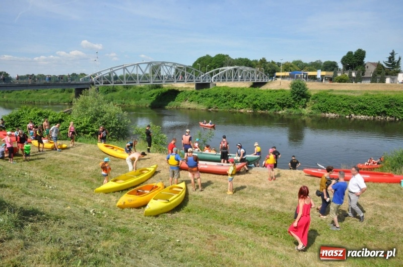 Zdjęcie w galerii na portalu naszraciborz.pl: Otwarcie Meandrów Odry w retro klimacie [FOTO i WIDEO] wiadomości z regionu