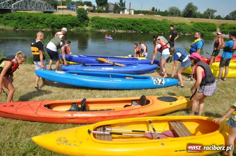 Zdjęcie w galerii na portalu naszraciborz.pl: Otwarcie Meandrów Odry w retro klimacie [FOTO i WIDEO] wiadomości z regionu