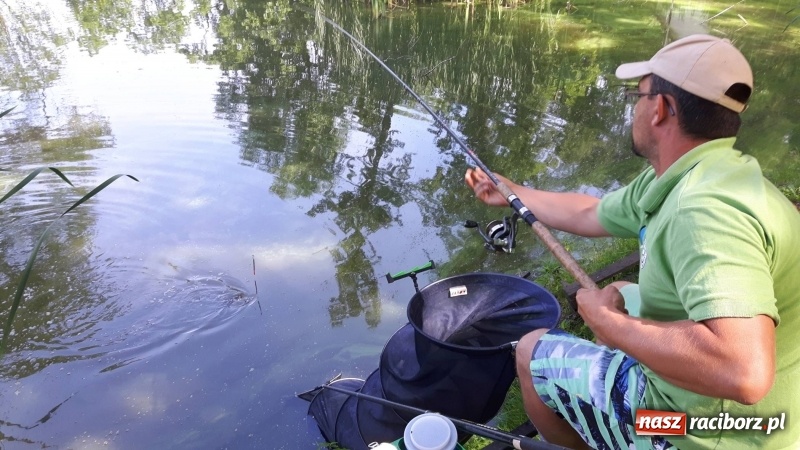Zdjęcie w galerii na portalu naszraciborz.pl: W Krowiarkach wędkarze rywalizowali o Puchar Wójta Pietrowic Wielkich wiadomości z regionu