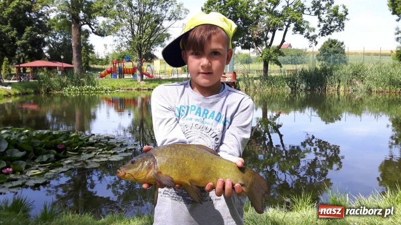 Zdjęcie w galerii na portalu naszraciborz.pl: W Krowiarkach wędkarze rywalizowali o Puchar Wójta Pietrowic Wielkich wiadomości z regionu