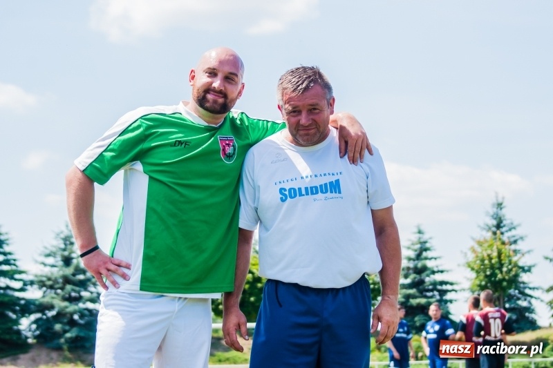 Zdjęcie w galerii na portalu naszraciborz.pl: W Pietrowicach Wielkich grali dla Arka [FOTO] wiadomości z regionu