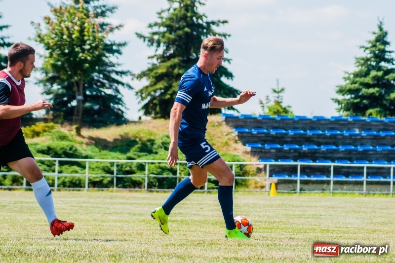 Zdjęcie w galerii na portalu naszraciborz.pl: W Pietrowicach Wielkich grali dla Arka [FOTO] wiadomości z regionu