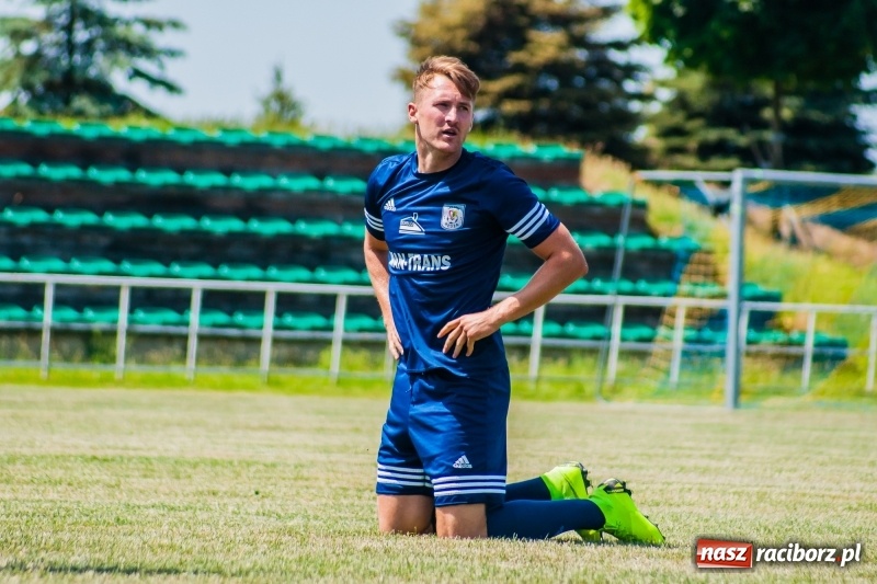 Zdjęcie w galerii na portalu naszraciborz.pl: W Pietrowicach Wielkich grali dla Arka [FOTO] wiadomości z regionu