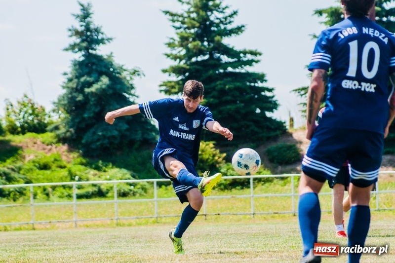 Zdjęcie w galerii na portalu naszraciborz.pl: W Pietrowicach Wielkich grali dla Arka [FOTO] wiadomości z regionu