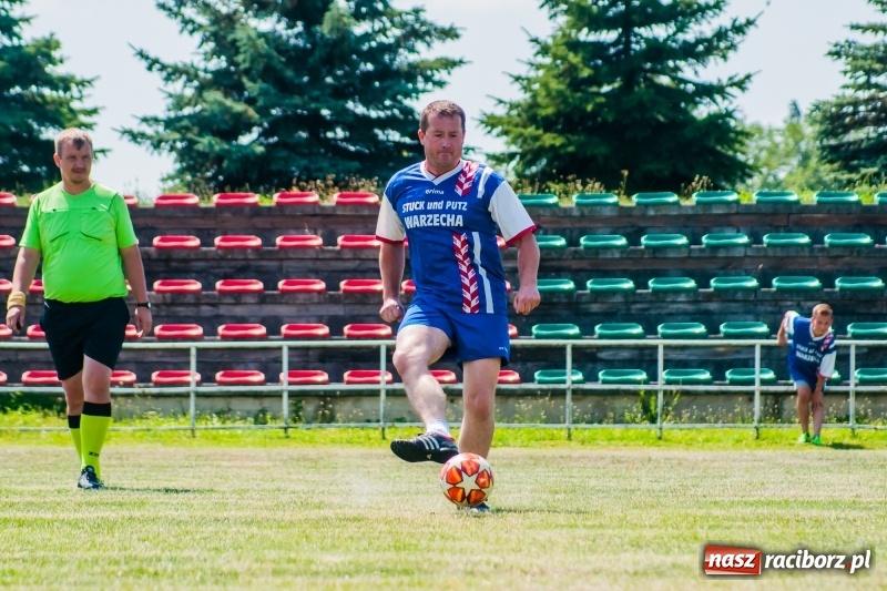 Zdjęcie w galerii na portalu naszraciborz.pl: W Pietrowicach Wielkich grali dla Arka [FOTO] wiadomości z regionu