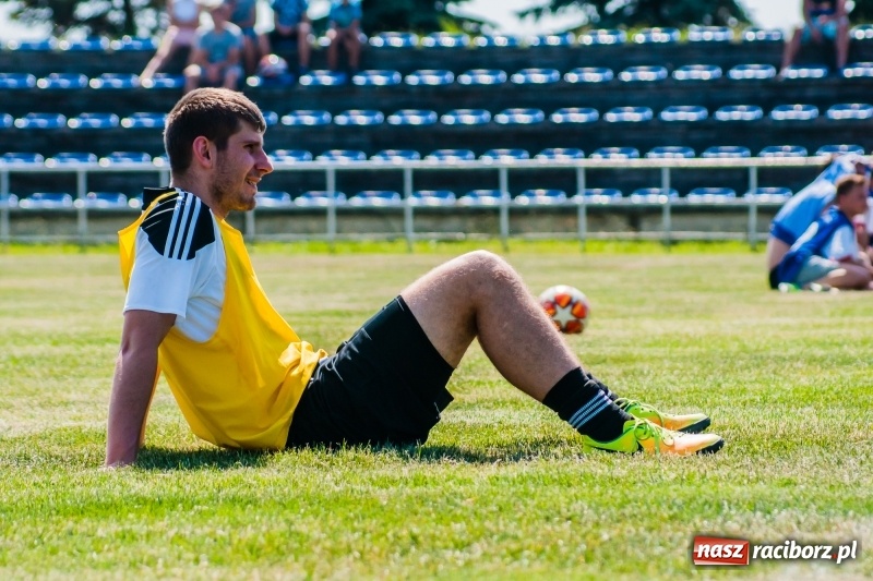 Zdjęcie w galerii na portalu naszraciborz.pl: W Pietrowicach Wielkich grali dla Arka [FOTO] wiadomości z regionu