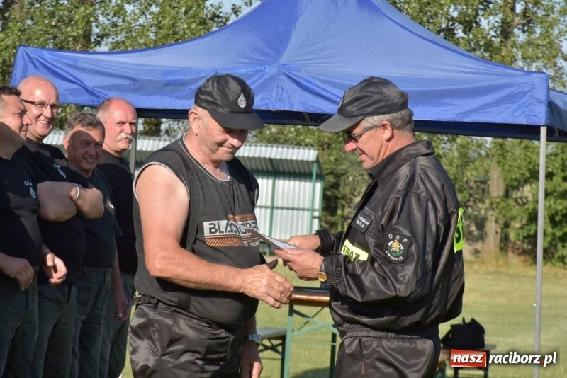 Zdjęcie w galerii na portalu naszraciborz.pl: Dobra forma nie odchodzi wraz z wiekiem. Brawo Owsiszcze! wiadomości z regionu