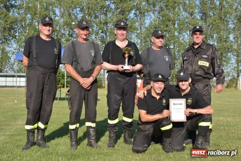 Zdjęcie w galerii na portalu naszraciborz.pl: Dobra forma nie odchodzi wraz z wiekiem. Brawo Owsiszcze! wiadomości z regionu