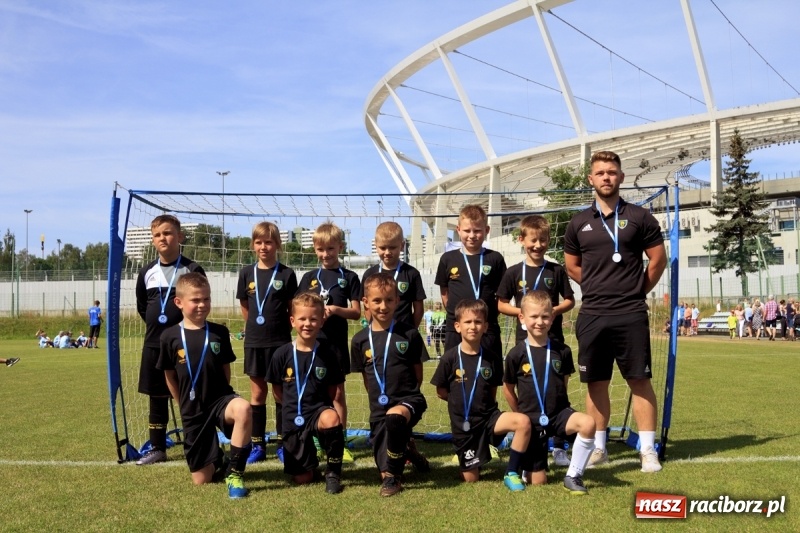 Zdjęcie w galerii na portalu naszraciborz.pl: Żacy Podokręgu Racibórz zagrali na Śląskim wiadomości z regionu