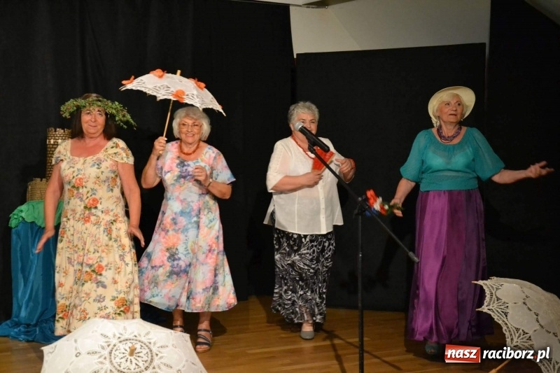 Zdjęcie w galerii na portalu naszraciborz.pl: Z życia wzięte. Teatralna niedziela na zamku  wiadomości z regionu