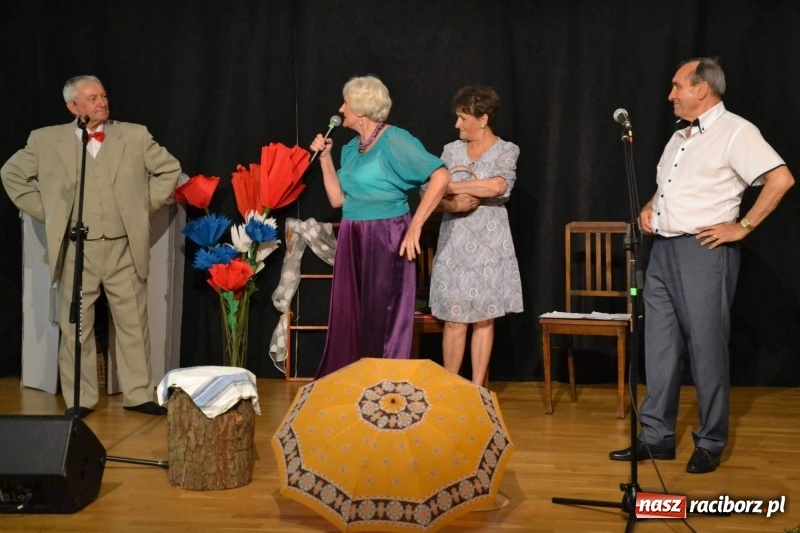 Zdjęcie w galerii na portalu naszraciborz.pl: Z życia wzięte. Teatralna niedziela na zamku  wiadomości z regionu