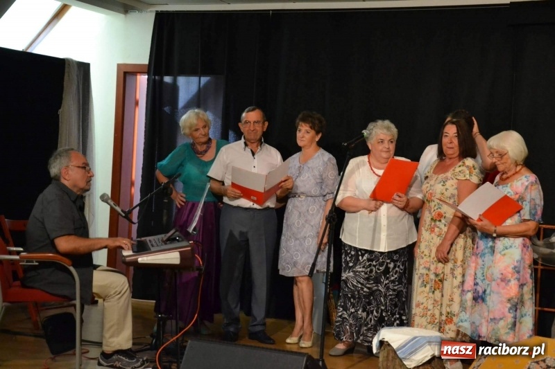 Zdjęcie w galerii na portalu naszraciborz.pl: Z życia wzięte. Teatralna niedziela na zamku  wiadomości z regionu