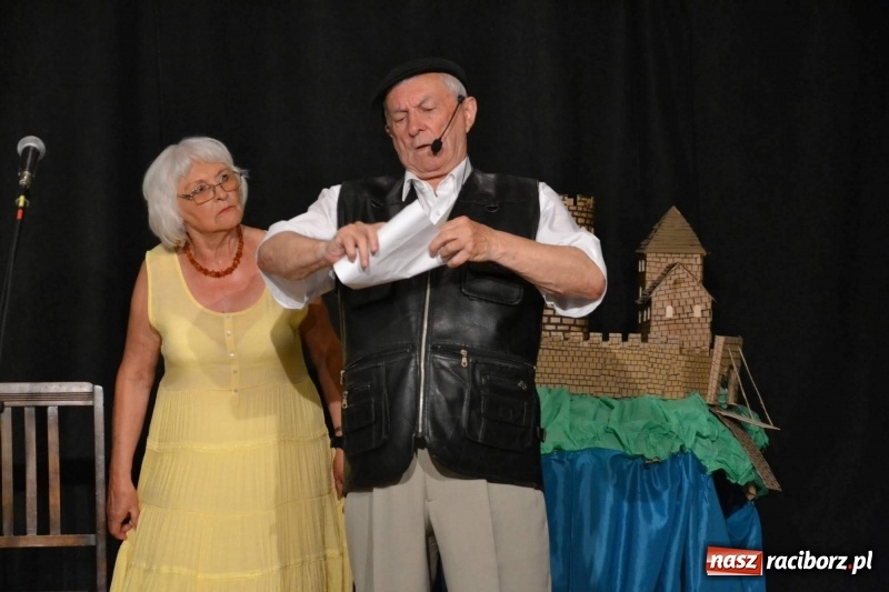 Zdjęcie w galerii na portalu naszraciborz.pl: Z życia wzięte. Teatralna niedziela na zamku  wiadomości z regionu