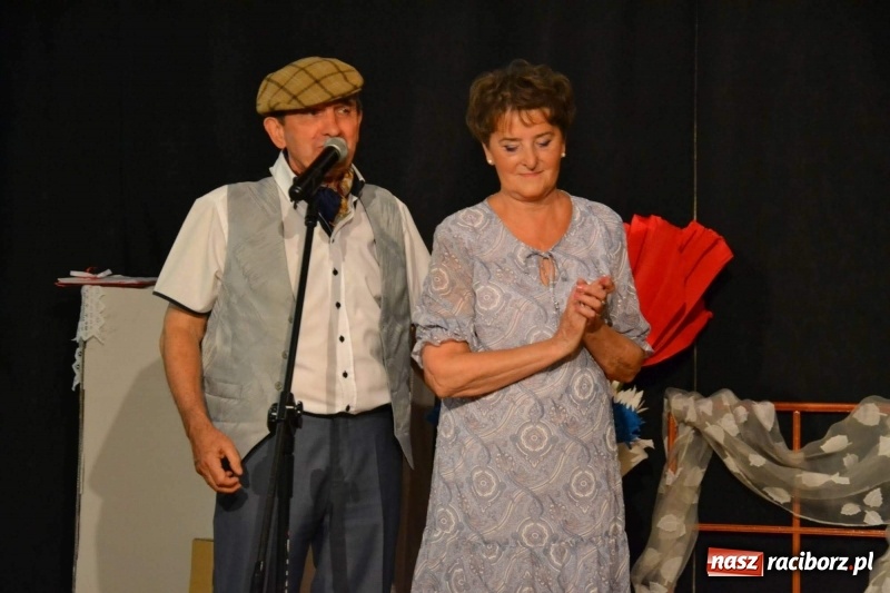 Zdjęcie w galerii na portalu naszraciborz.pl: Z życia wzięte. Teatralna niedziela na zamku  wiadomości z regionu