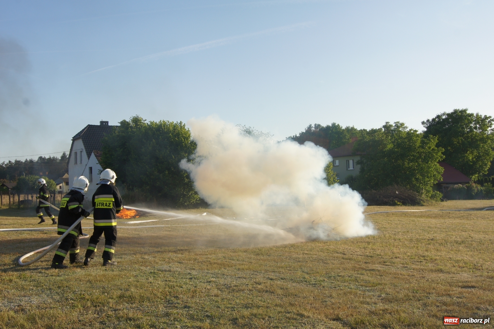 Zdjęcie w galerii na portalu naszraciborz.pl: Festynowe rozpoczęcie wakacji z Szymocicach wiadomości z regionu