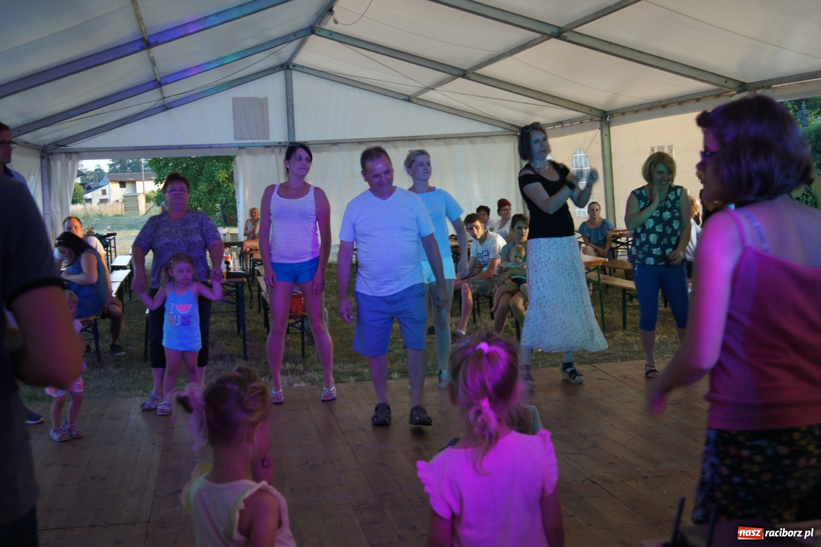 Zdjęcie w galerii na portalu naszraciborz.pl: Festynowe rozpoczęcie wakacji z Szymocicach wiadomości z regionu