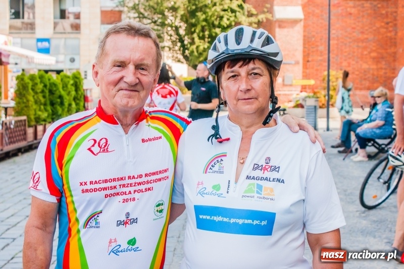 Zdjęcie w galerii na portalu naszraciborz.pl: XXI Rajd Środowisk Trzeźwościowych wyruszył na trasę [FOTO i WIDEO] wiadomości z regionu