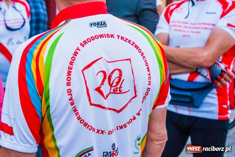 Zdjęcie w galerii na portalu naszraciborz.pl: XXI Rajd Środowisk Trzeźwościowych wyruszył na trasę [FOTO i WIDEO] wiadomości z regionu