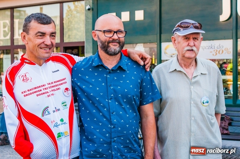 Zdjęcie w galerii na portalu naszraciborz.pl: XXI Rajd Środowisk Trzeźwościowych wyruszył na trasę [FOTO i WIDEO] wiadomości z regionu