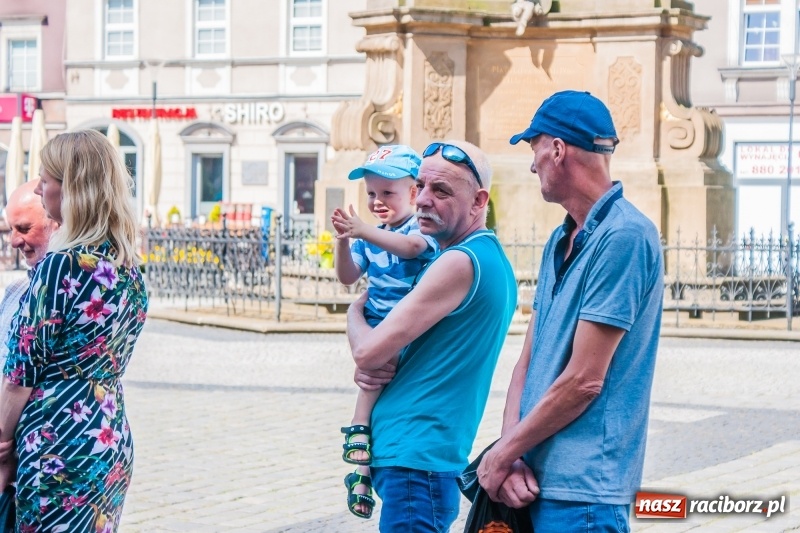 Zdjęcie w galerii na portalu naszraciborz.pl: XXI Rajd Środowisk Trzeźwościowych wyruszył na trasę [FOTO i WIDEO] wiadomości z regionu