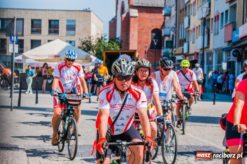 Zdjęcie w galerii na portalu naszraciborz.pl: XXI Rajd Środowisk Trzeźwościowych wyruszył na trasę [FOTO i WIDEO] wiadomości z regionu