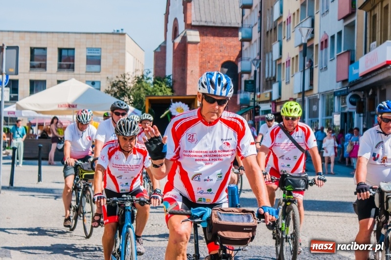 Zdjęcie w galerii na portalu naszraciborz.pl: XXI Rajd Środowisk Trzeźwościowych wyruszył na trasę [FOTO i WIDEO] wiadomości z regionu