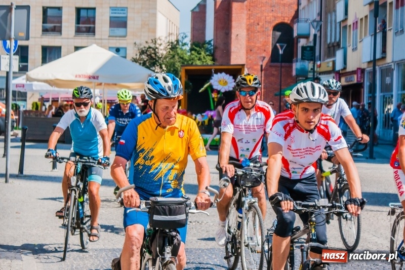 Zdjęcie w galerii na portalu naszraciborz.pl: XXI Rajd Środowisk Trzeźwościowych wyruszył na trasę [FOTO i WIDEO] wiadomości z regionu