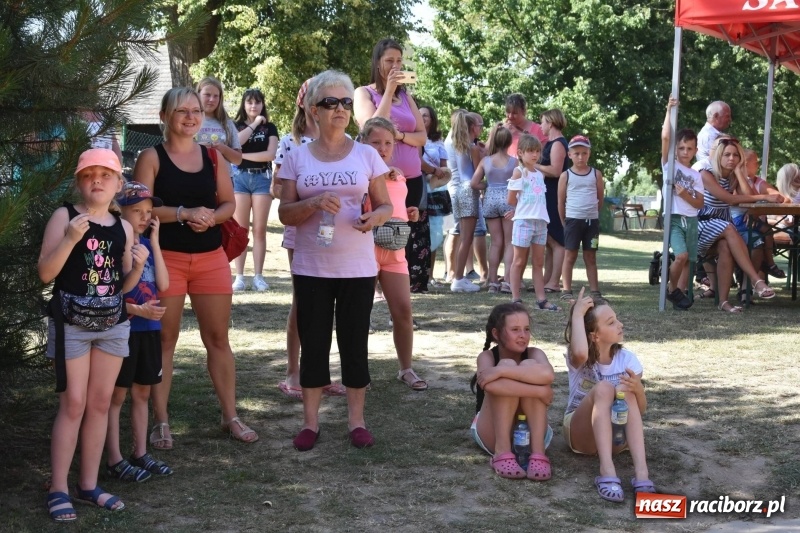 Zdjęcie w galerii na portalu naszraciborz.pl: W strażackiej drużynie jak w rodzinie [FOTO] wiadomości z regionu