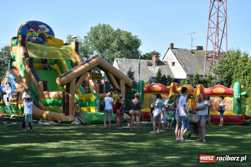 Zdjęcie w galerii na portalu naszraciborz.pl: W strażackiej drużynie jak w rodzinie [FOTO] wiadomości z regionu