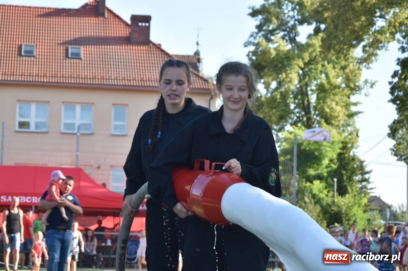 Zdjęcie w galerii na portalu naszraciborz.pl: W strażackiej drużynie jak w rodzinie [FOTO] wiadomości z regionu