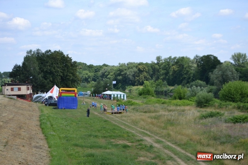 Zdjęcie w galerii na portalu naszraciborz.pl: Ludzie zaskoczeni tym, co zobaczyli na niebie [FOTO] wiadomości z regionu