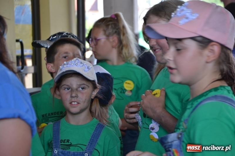 Zdjęcie w galerii na portalu naszraciborz.pl: Ludzie zaskoczeni tym, co zobaczyli na niebie [FOTO] wiadomości z regionu