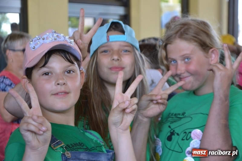 Zdjęcie w galerii na portalu naszraciborz.pl: Ludzie zaskoczeni tym, co zobaczyli na niebie [FOTO] wiadomości z regionu