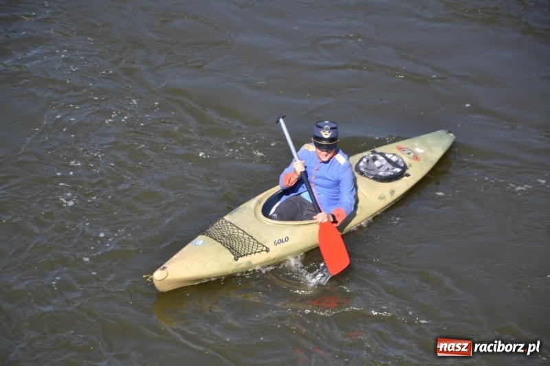 Zdjęcie w galerii na portalu naszraciborz.pl: Ludzie zaskoczeni tym, co zobaczyli na niebie [FOTO] wiadomości z regionu