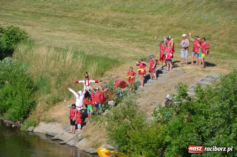 Zdjęcie w galerii na portalu naszraciborz.pl: Ludzie zaskoczeni tym, co zobaczyli na niebie [FOTO] wiadomości z regionu