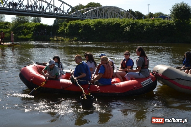 Zdjęcie w galerii na portalu naszraciborz.pl: Ludzie zaskoczeni tym, co zobaczyli na niebie [FOTO] wiadomości z regionu