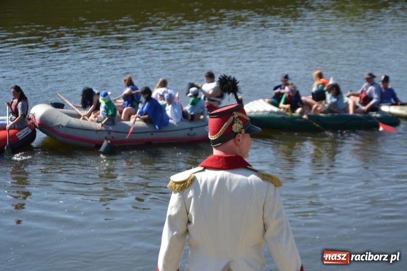 Zdjęcie w galerii na portalu naszraciborz.pl: Ludzie zaskoczeni tym, co zobaczyli na niebie [FOTO] wiadomości z regionu