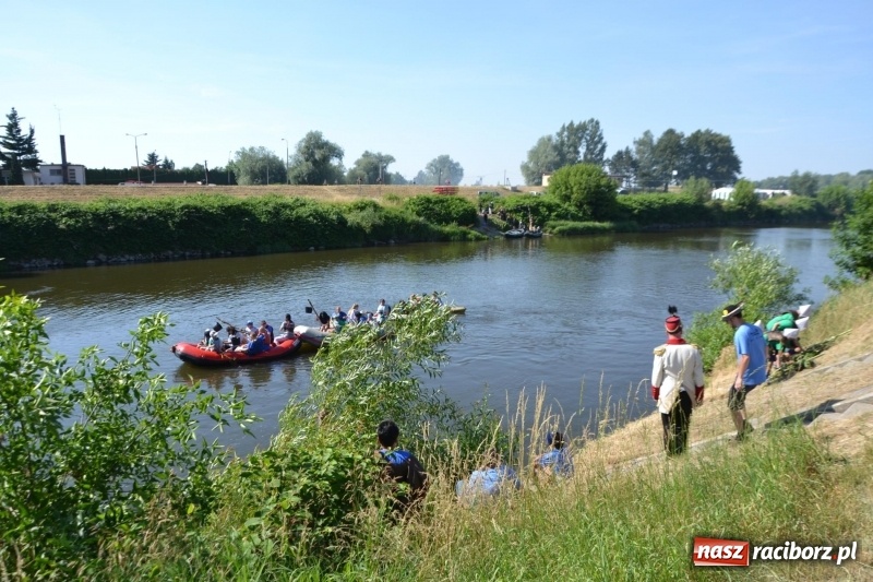 Zdjęcie w galerii na portalu naszraciborz.pl: Ludzie zaskoczeni tym, co zobaczyli na niebie [FOTO] wiadomości z regionu