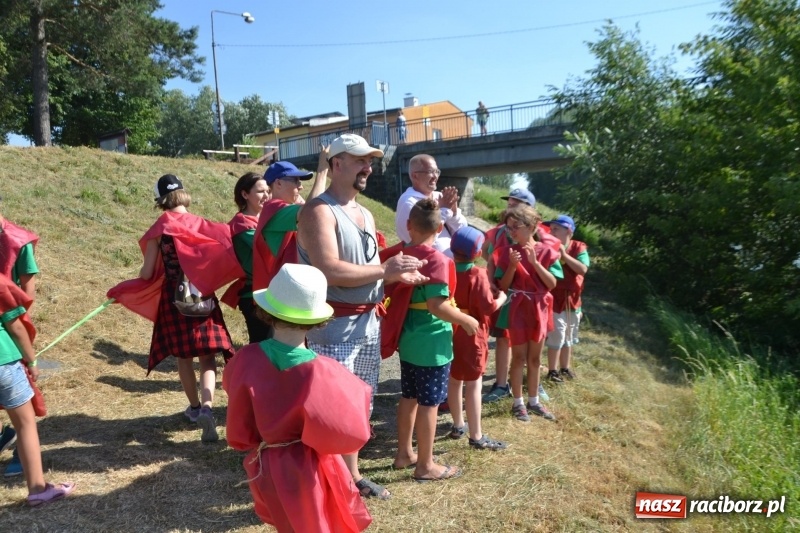 Zdjęcie w galerii na portalu naszraciborz.pl: Ludzie zaskoczeni tym, co zobaczyli na niebie [FOTO] wiadomości z regionu