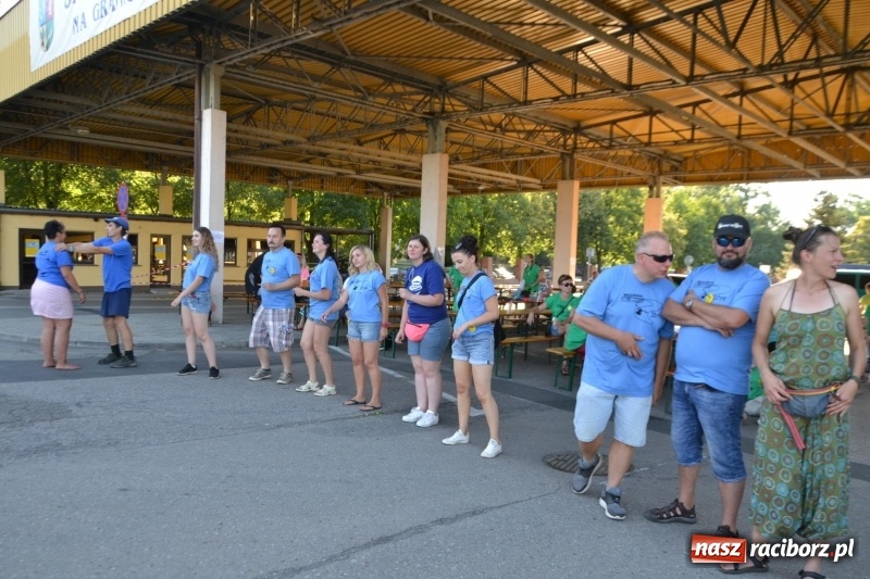 Zdjęcie w galerii na portalu naszraciborz.pl: Ludzie zaskoczeni tym, co zobaczyli na niebie [FOTO] wiadomości z regionu